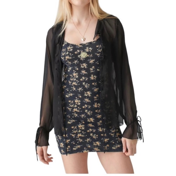 UO Orla Floral Mini Dress Black Multi Size: M - Picture 4 of 4